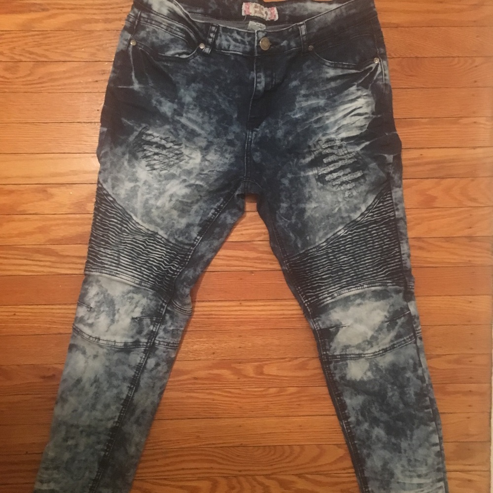 size 16 plus size tight fit jeans